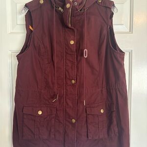 41 Hawthorn Maroon Vest with Gold Accents